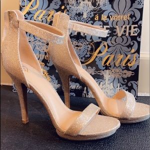 GOLDEN GIRL Ankle Strap Stilettos